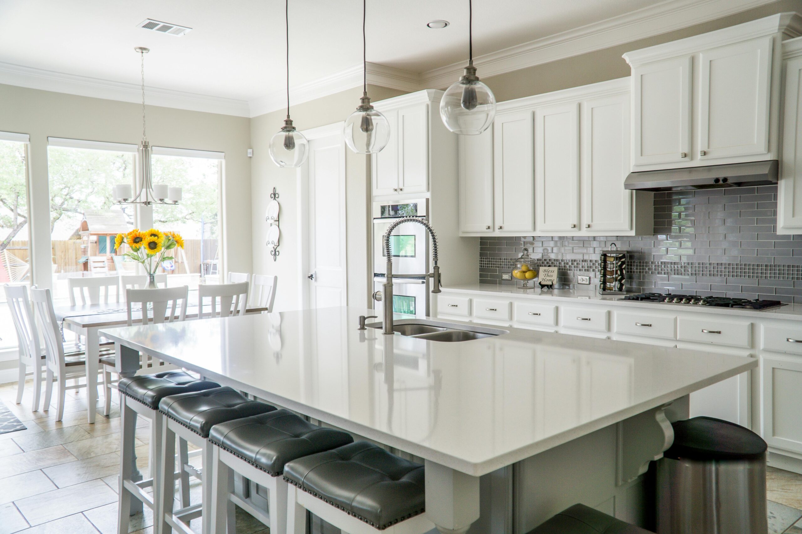 Right Home Renovation Contractor